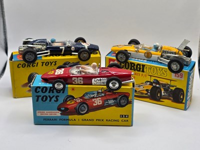Lot 603 - CORGI - A group of diecast Formula 1 cars...