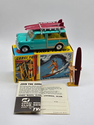 Lot 620 - CORGI 485 diecast Mini Countryman with Surfer...