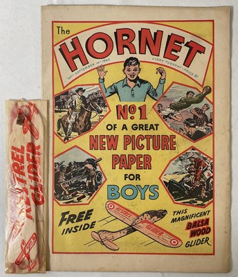 Lot 278 - THE HORNET #1 (1963 DC Thompson) British comic...
