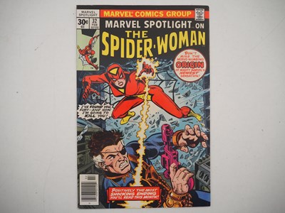 Lot 28 - MARVEL SPOTLIGHT #32 (1977 - MARVEL) - The...
