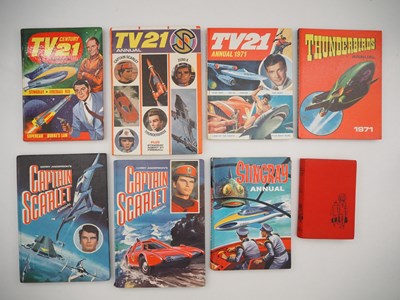 Lot 73 - GERRY ANDERSON ANNUAL/BOOK LOT (8 in Lot) -...