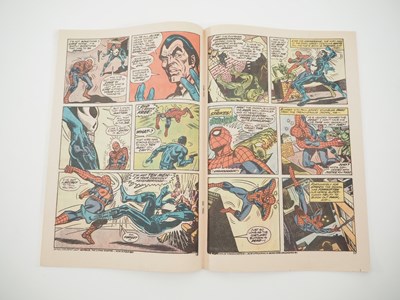 Lot 310 - AMAZING SPIDER-MAN #129 - (1974 - MARVEL) -...