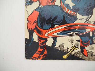 Lot 453 - AVENGERS #4 (1964 - MARVEL - UK Price Variant)...