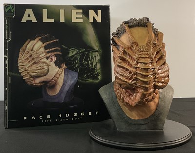 Lot 553 - PALISADES - ‘ALIEN’ FACE HUGGER Life size 1:1...
