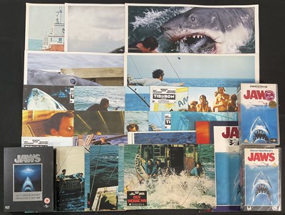 Lot 350 - JAWS FILM FRANCHISE COLLECTIBLES - A group of...