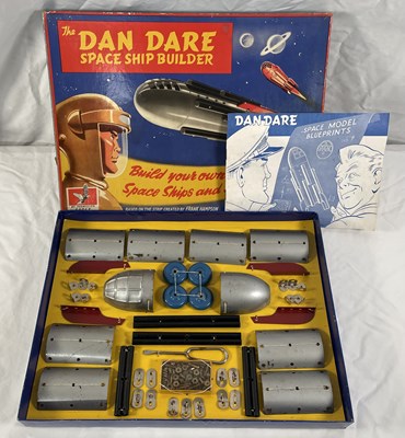 Lot 97 - THE DAN DARE SPACE SHIP BUILDER - boxed and...