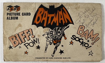 Lot 148 - BATMAN (1966) A & B C Chewing Gum trading...