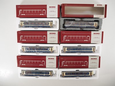 Lot 21 - BEMO HOm narrow gauge MOB passenger coaches...