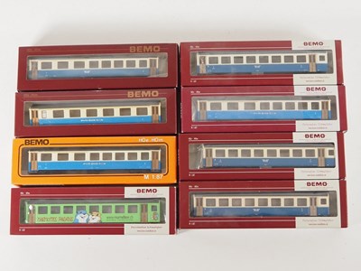 Lot 23 - BEMO HOm narrow gauge passenger coaches all in...