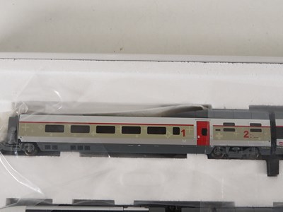 Lot 38 - TRIX HO gauge French outline 22260 TGV Lyria 4-...