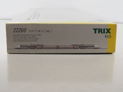 Lot 38 - TRIX HO gauge French outline 22260 TGV Lyria 4-...