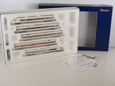 Lot 65 - ROCO HO gauge 63150 Swiss outline ICN series 5...