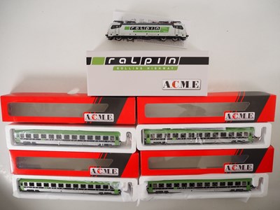Lot 88 - ACME HO gauge 90182S Swiss outline BR186 Traxx...