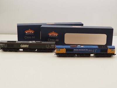 Lot 230 - BACHMANN OO gauge pair of Class 66 diesel...