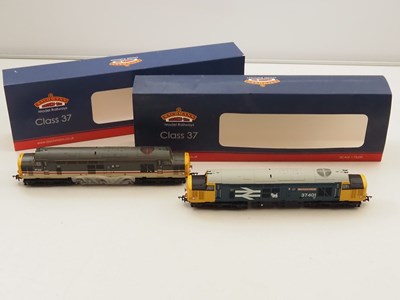 Lot 238 - A pair of BACHMANN OO gauge class 37 diesel...