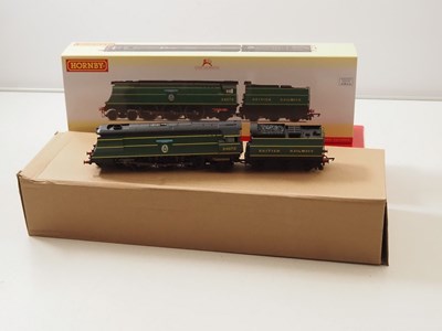 Lot 278 - HORNBY OO gauge R30129 Battle of Britain Class...