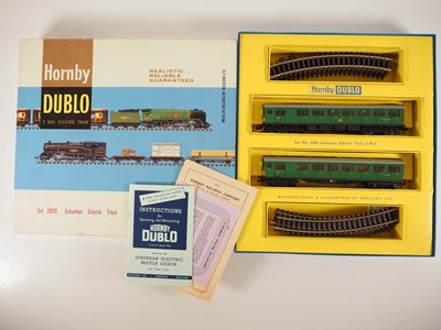 Lot 299 - HORNBY DUBLO OO gauge 2050 2-rail Suburban...