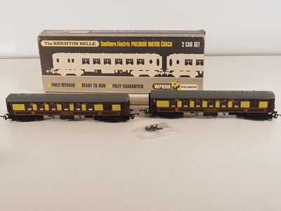 Lot 303 - WRENN OO gauge W3006/7A Brighton Belle 2-car...