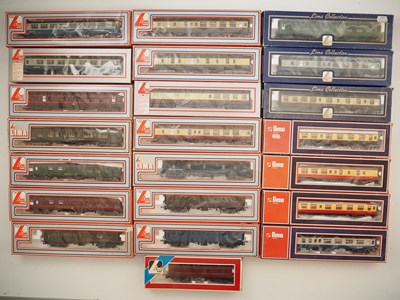 Lot 331 - LIMA OO gauge large group of passenger coaches...
