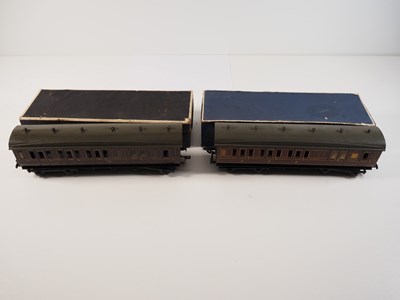 Lot 358 - BASSETT LOWKE - A pair of O gauge tinplate...