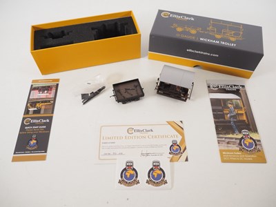 Lot 363 - ELLIS CLARK - O gauge E1020Z limited edition...