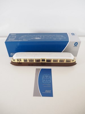 Lot 364 - DAPOL - O gauge 7D-011-001 GWR streamlined...