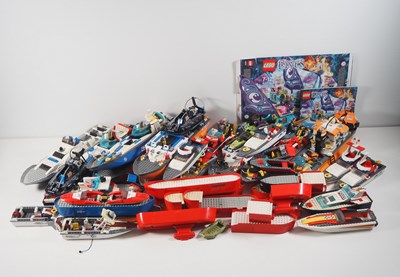 Lot 384 - LEGO VEHICLES: - A large group of Vessels from...