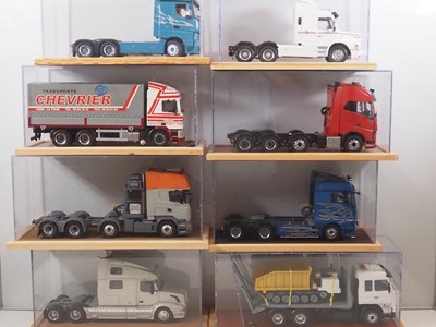 Lot 403 - A group of built 1:24 scale plastic kits of...