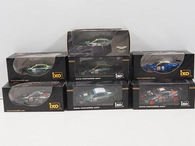 Lot 453 - IXO 1:43 scale diecast Aston Martin DBR9...