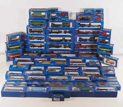 Lot 480 - BASE TOYS - Large quantity of mostly 1:76...