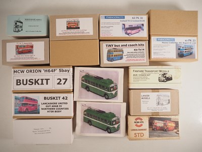 Lot 538 - Unbuilt 1:76 scale resin bus kits by various...
