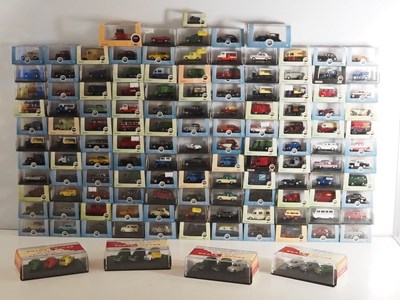 Lot 556 - OXFORD DIECAST 1:76 scale cars and vans,...