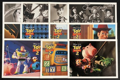 Lot 254 - TOY STORY 2 (1999) US lobby card set of 11...