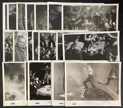 Lot 124 - 20,000 LEAGUES UNDER THE SEA - A shoal of 25 x...