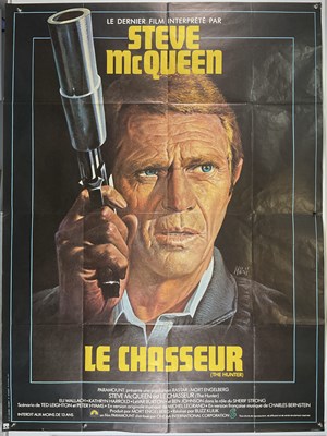 Lot 67 - THE HUNTER (1980) (LE CHASSEUR) French Grande...