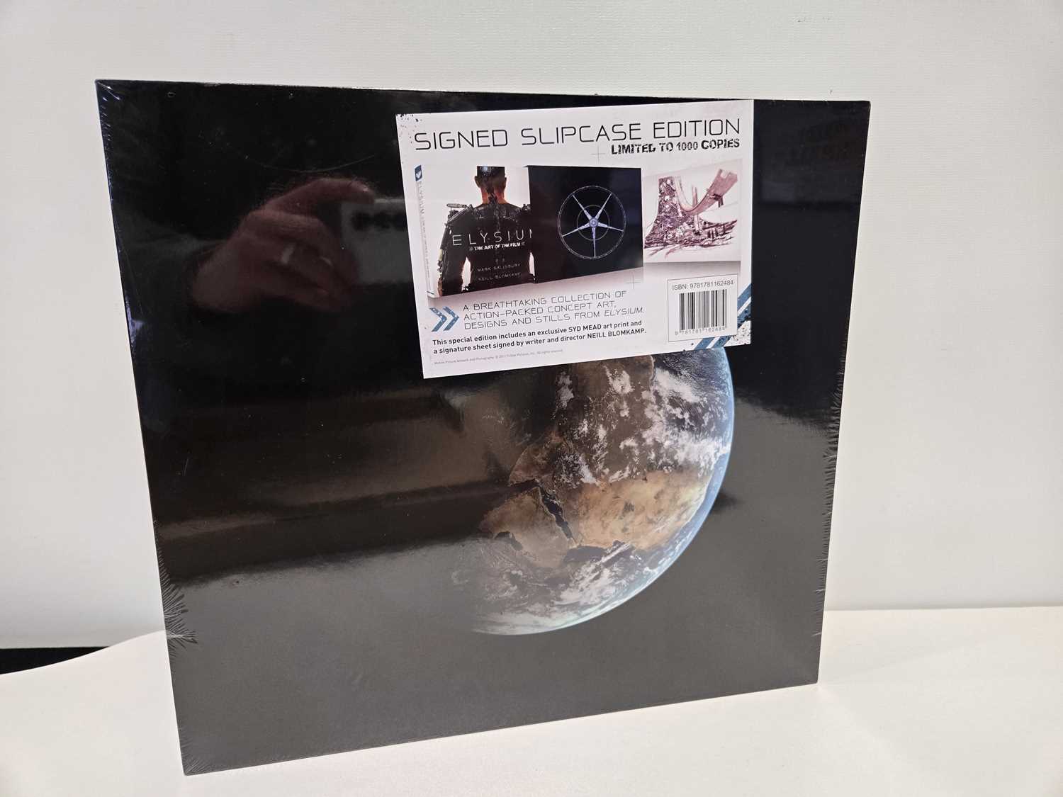 Lot 516 - ELYSIUM - THE ART OF THE FILM (Titan Books),