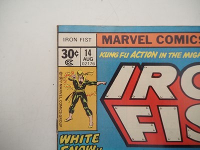 Lot 12 - IRON FIST #14 (1977 - MARVEL) - First...