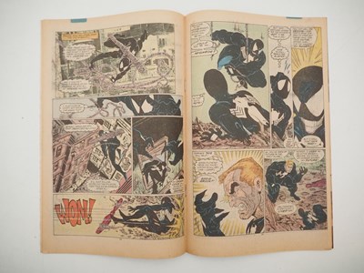 Lot 29 - AMAZING SPIDER-MAN #300 - (1988 - MARVEL) -...