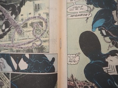 Lot 29 - AMAZING SPIDER-MAN #300 - (1988 - MARVEL) -...