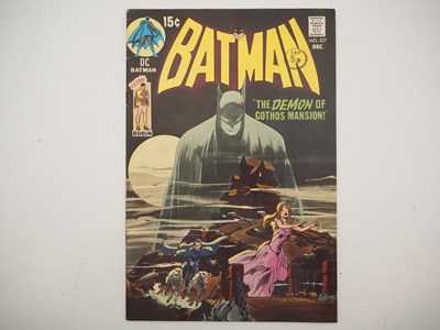 Lot 84 - BATMAN #227 (1973 - DC) - Classic Neal Adams...