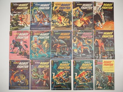 Lot 190 - MAGNUS, ROBOT FIGHTER #8, 10-22 (15 in Lot - 2...