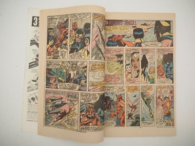 Lot 255 - GIANT-SIZE X-MEN #1 (1975 - MARVEL) KEY Bronze...