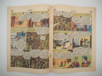 Lot 466 - SUPERBOY #10 (1950 - DC) - Includes the first...