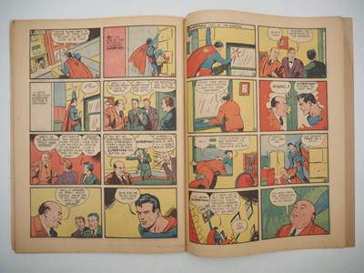Lot 467 - SUPERMAN #4 (1940 - DC) - The second...