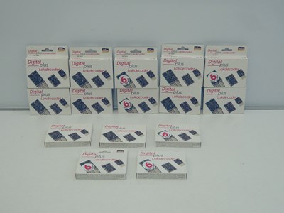 Lot 64 - LENZ group of DCC digital decoders, all sealed...