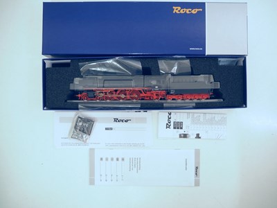 Lot 124 - ROCO HO gauge German Outline 72137 BR 012...