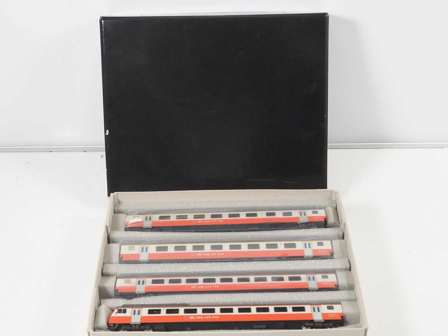 Lot 144 - HUIMODELLBAU HO gauge Swiss Outline limited...