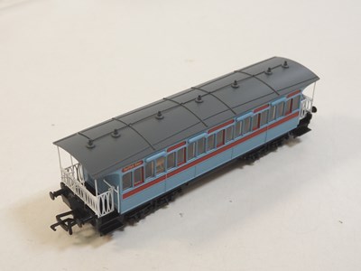 Lot 302 - RAPIDO OO gauge 922001 'The Titfield...