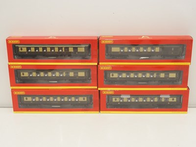 Lot 309 - HORNBY OO gauge Pullman cars, to include a...