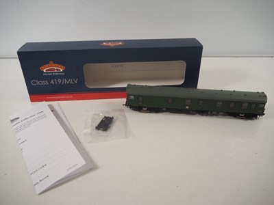 Lot 387 - BACHMANN OO gauge 31-266 Southern Region...